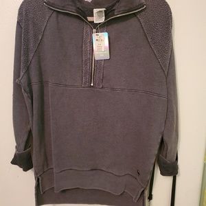 VS pink ligh sweater